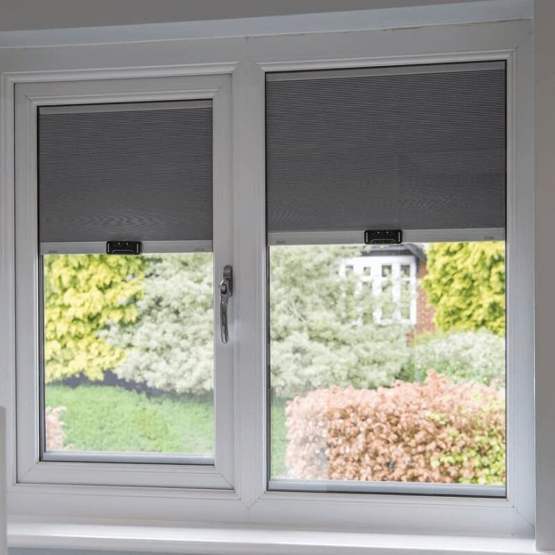 Blackout Blinds ae
