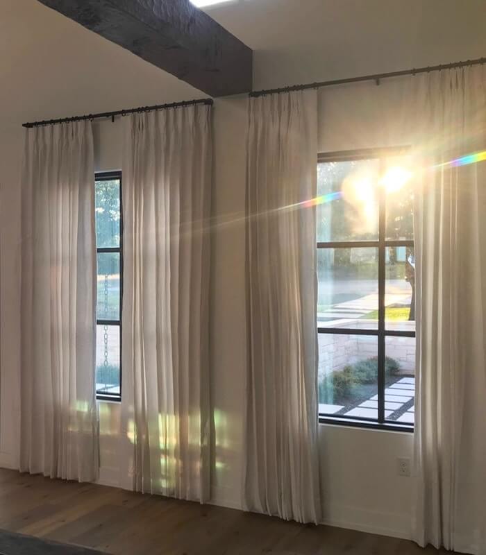 Curtains Installation
